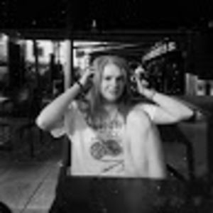 Meet your Posher, Sasha